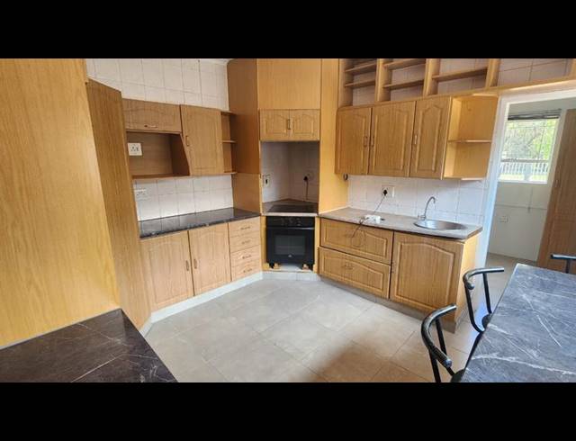 3 BEDROOM HOUSE FOR SALE IN BRACKENHURST